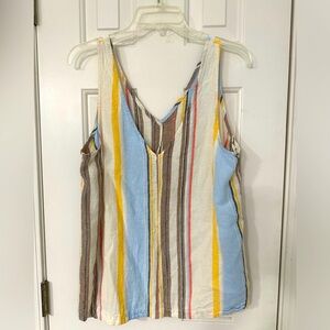 Women’s Time and True Sleeveless Top Medium